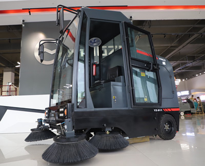 掃地機(jī) 掃地機(jī)