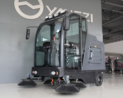 揚(yáng)子掃地機(jī) 揚(yáng)子掃地機(jī)