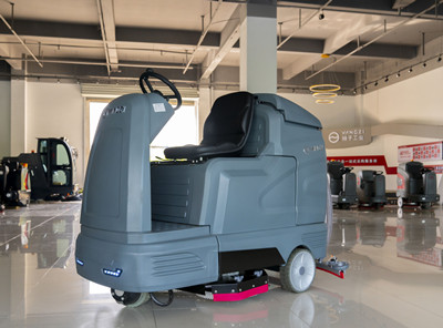 駕駛式洗地機(jī) 駕駛式洗地機(jī)